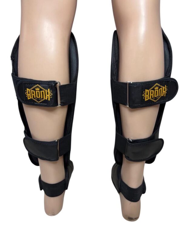 Tibial c/ Empeine Bronx - Desmontable - Imagen 2